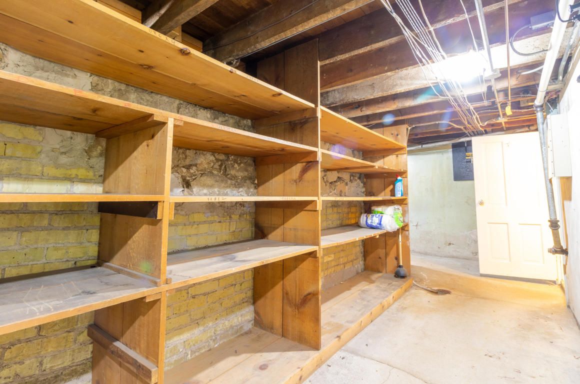 621 N 8th St, Sheboygan, WI 53081